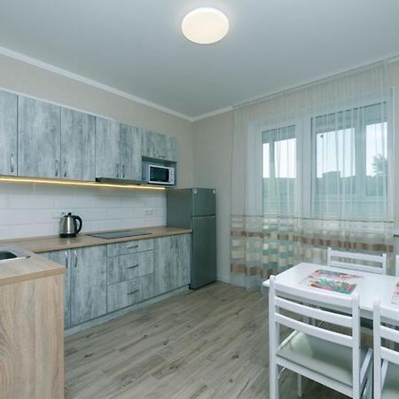 Appartement Драгоманова 38А 2Й Поверх à Kiev Extérieur photo